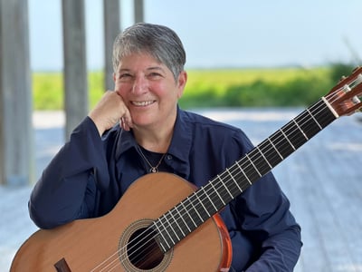 Julie Goldberg Head Shot