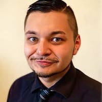 Michael Leonas Headshot ed Michael Leonas Headshot ed